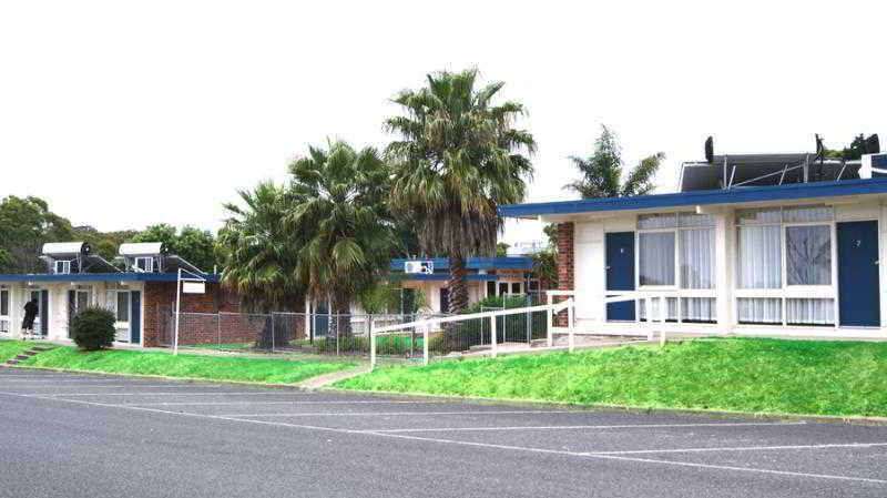 Absolute Lakes Entrance Motel Extérieur photo