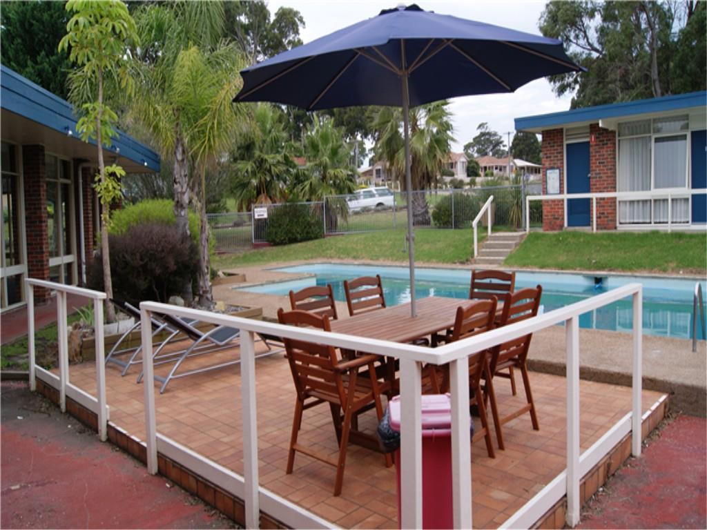 Absolute Lakes Entrance Motel Extérieur photo